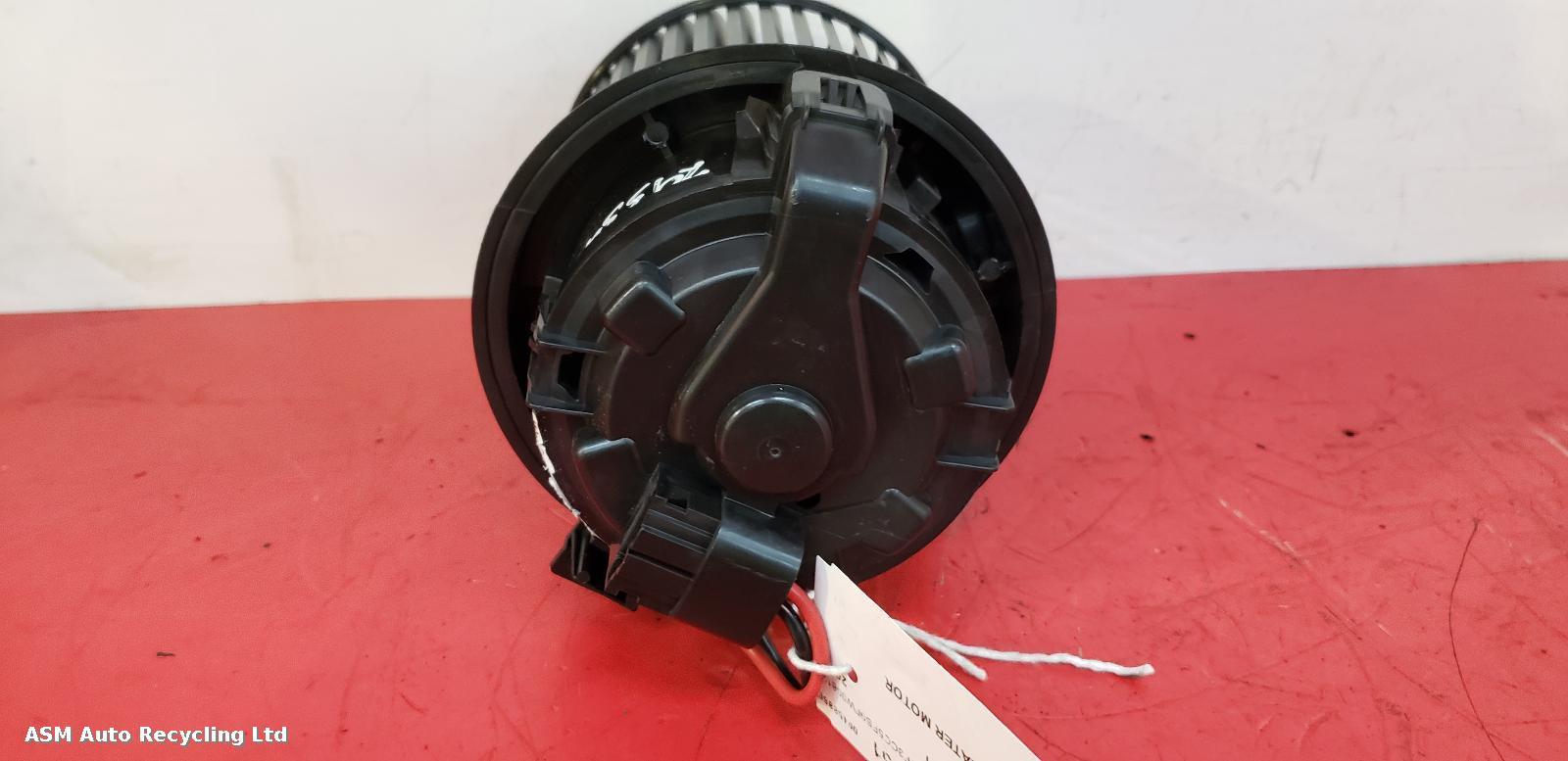View Auto part Heater Motor/Assembly Peugeot 208 2015