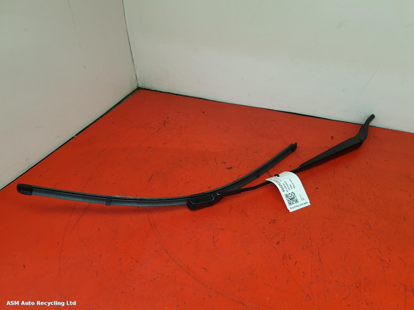 View Auto part Wiper Arm Peugeot 2008 2022