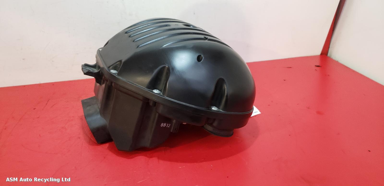 View Auto part Air Cleaner/Box Suzuki Gsx-s750 2018