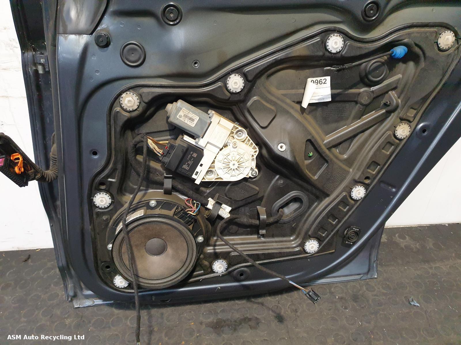 View Auto part R Rear Door Volkswagen Passat Cc 2013