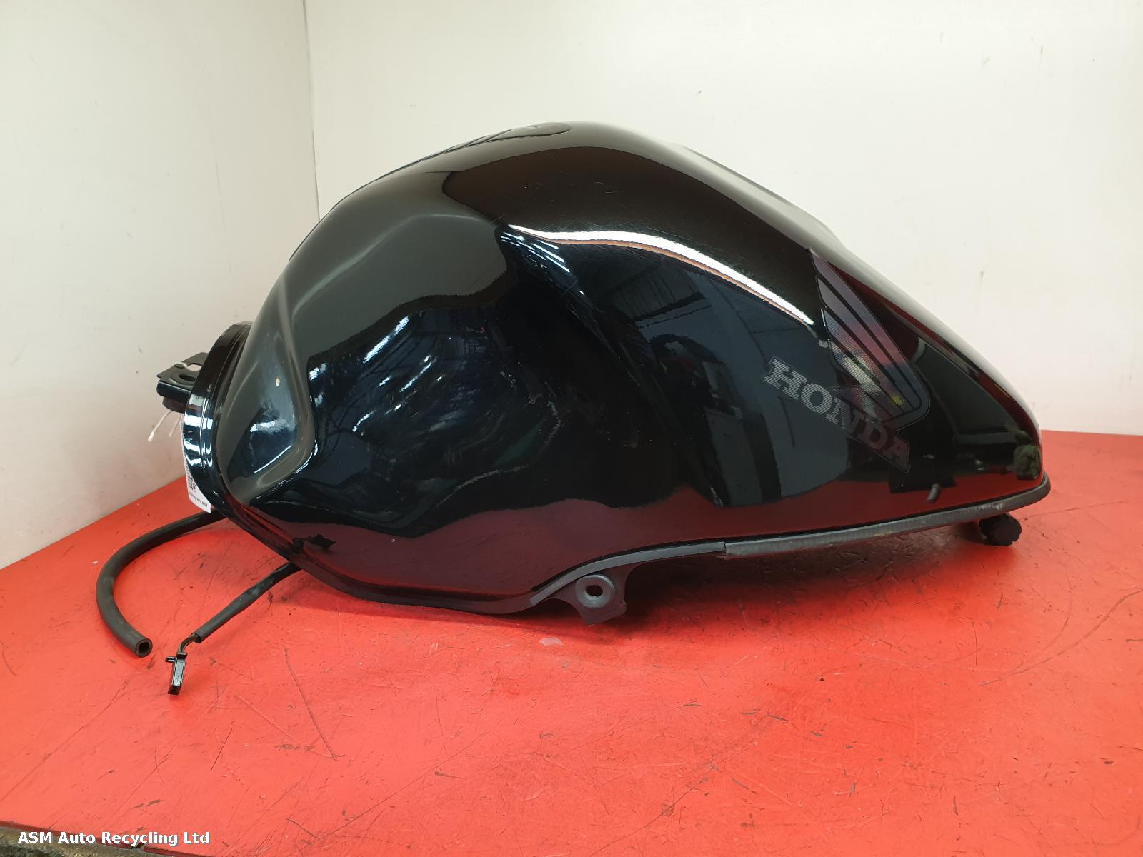 View Auto part Fuel Tank Honda Cbr 1100 Xx 1996