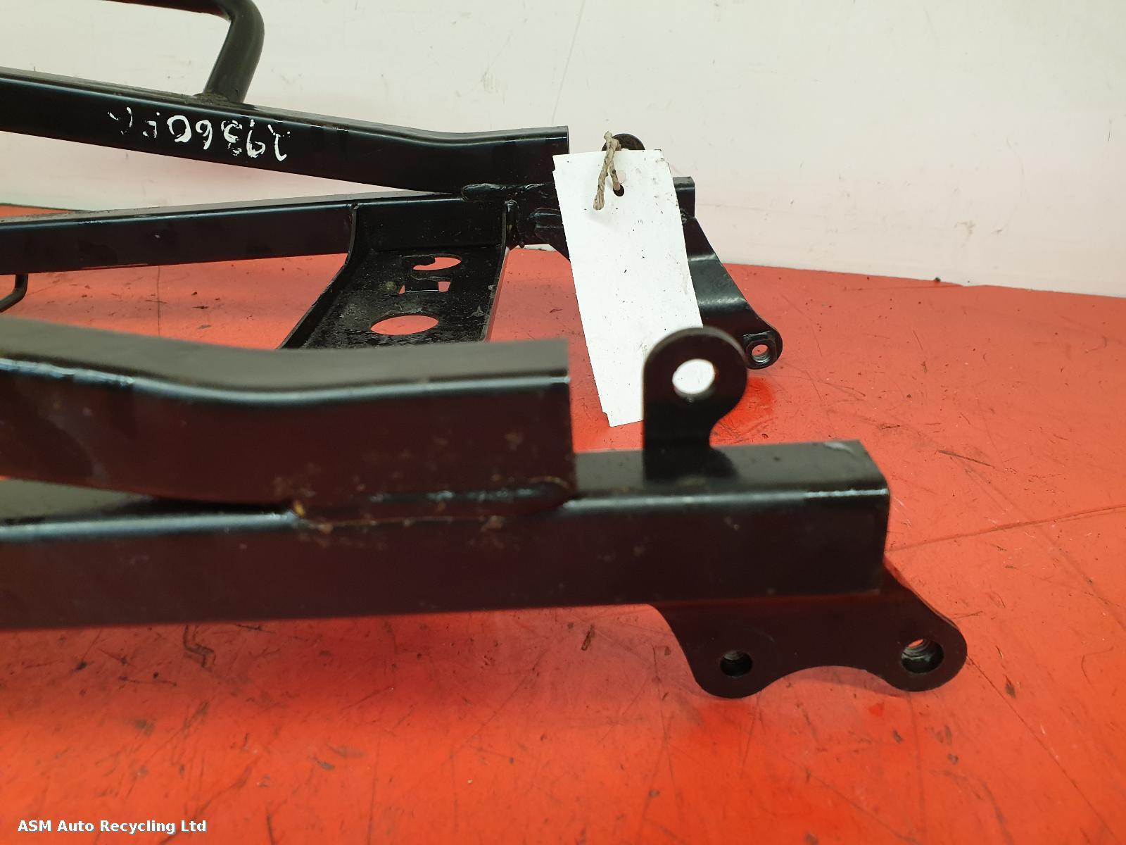 View Auto part Rear Subframe Honda Cbr 1100 Xx 1996