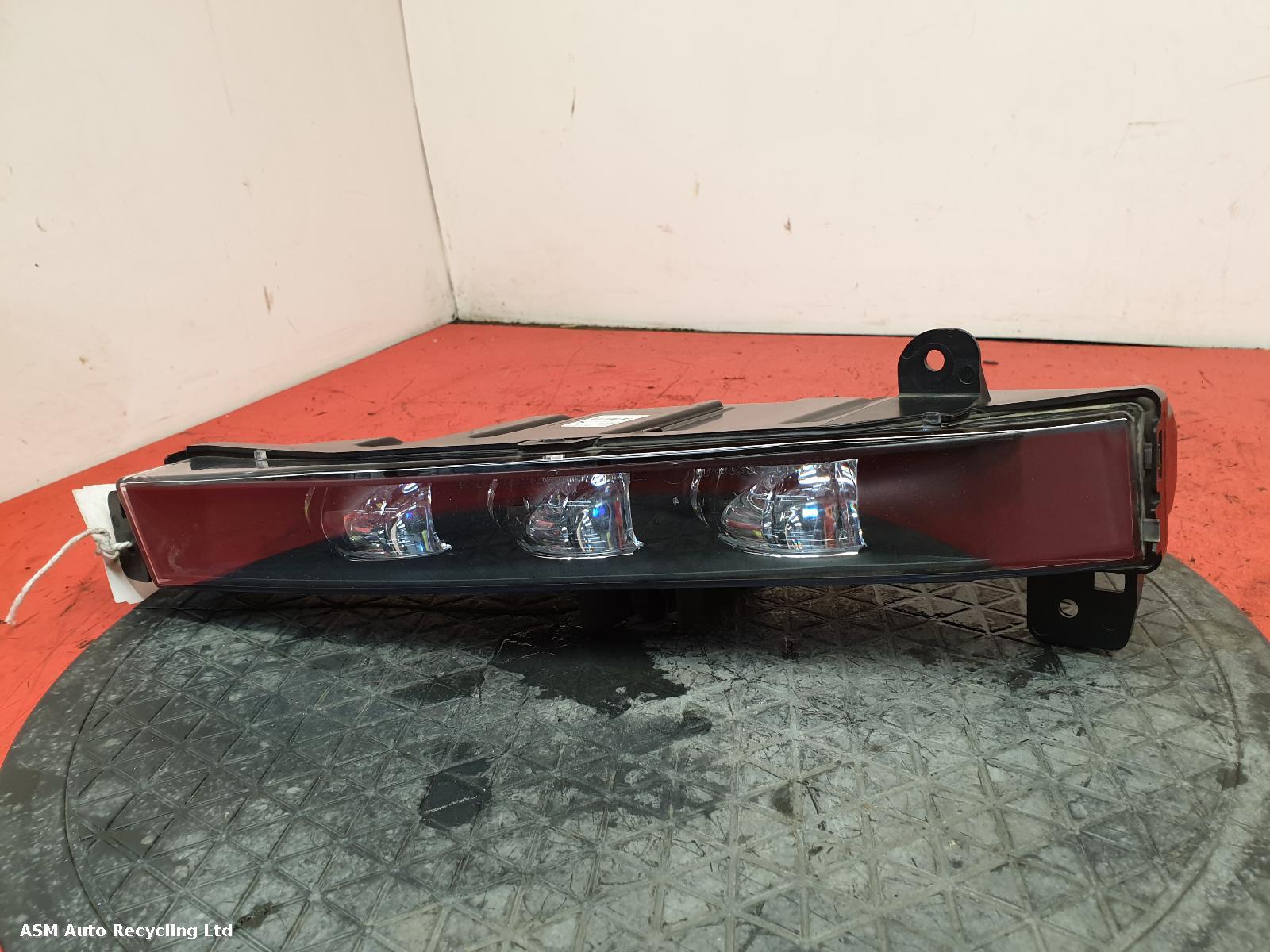 View Auto part Fog Lamp Bmw 7 Series 2018