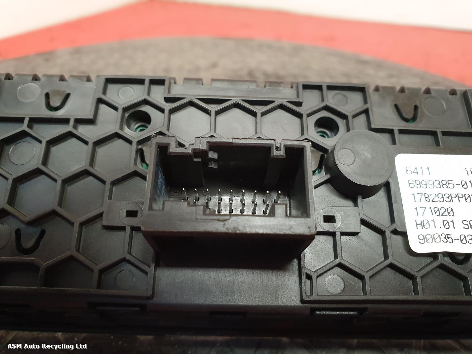 View Auto part Heater/AC Controller Bmw 7 Series 2018