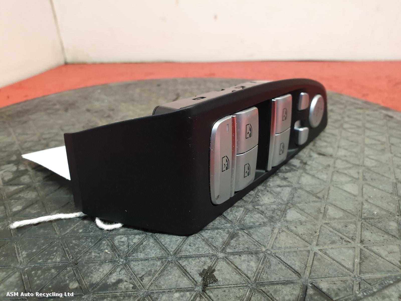 View Auto part Elect. Window Switch Bmw 7 Series 2018