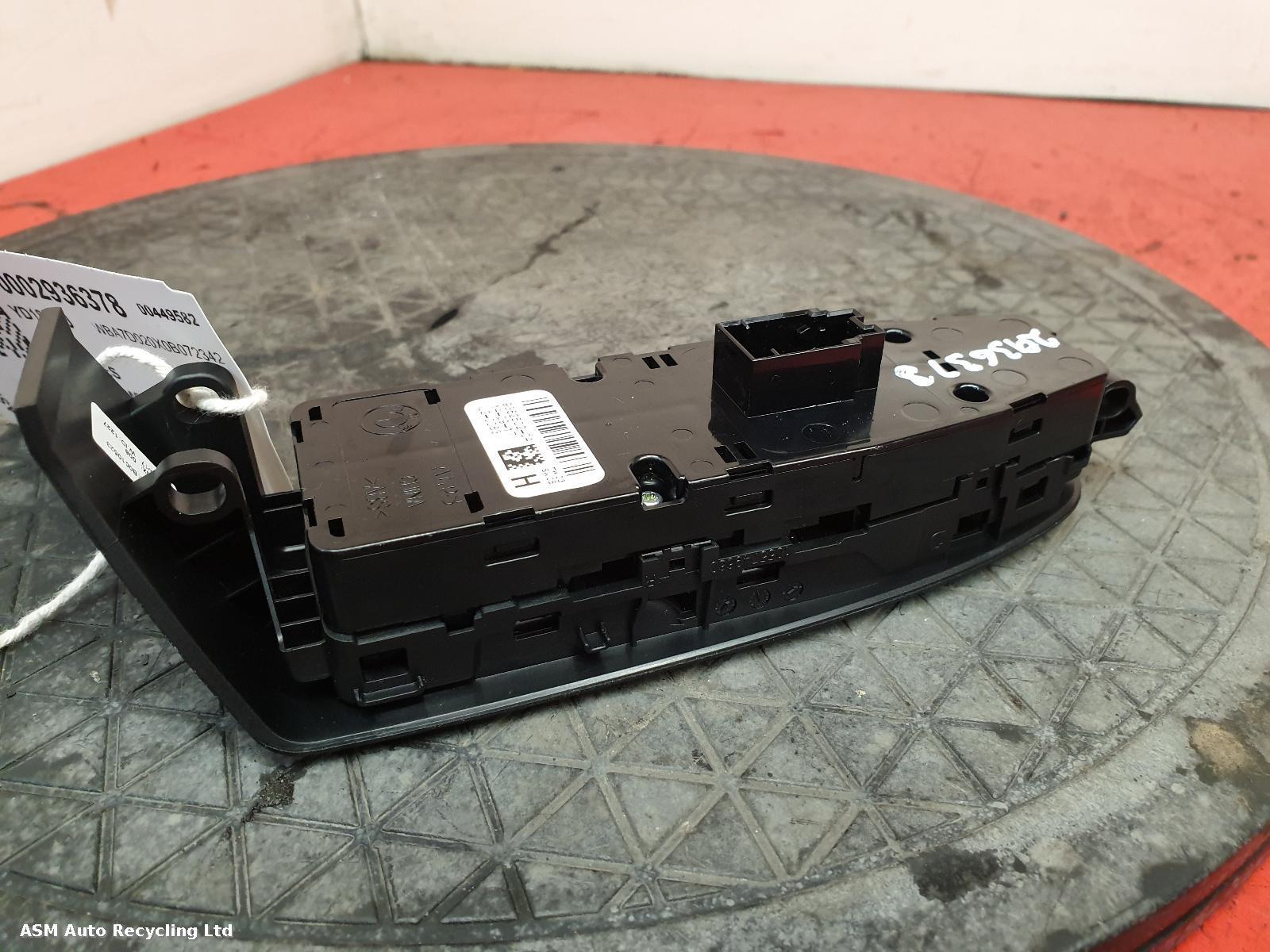 View Auto part Elect. Window Switch Bmw 7 Series 2018
