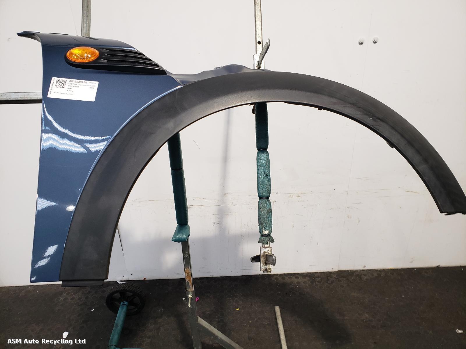 View Auto part R Wing Mini (bmw) Mini 2010