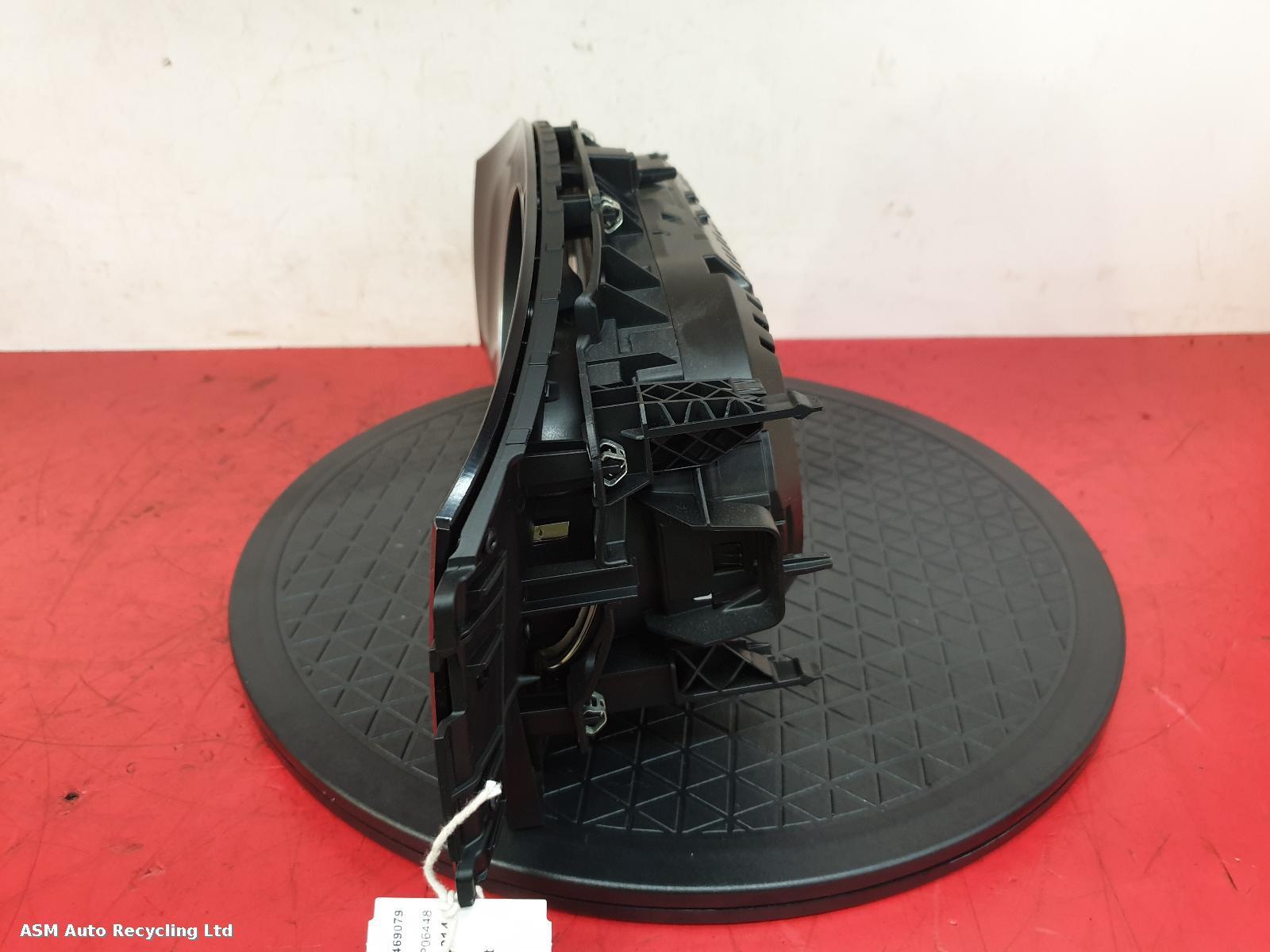 View Auto part Speedometer Volkswagen Golf 2014