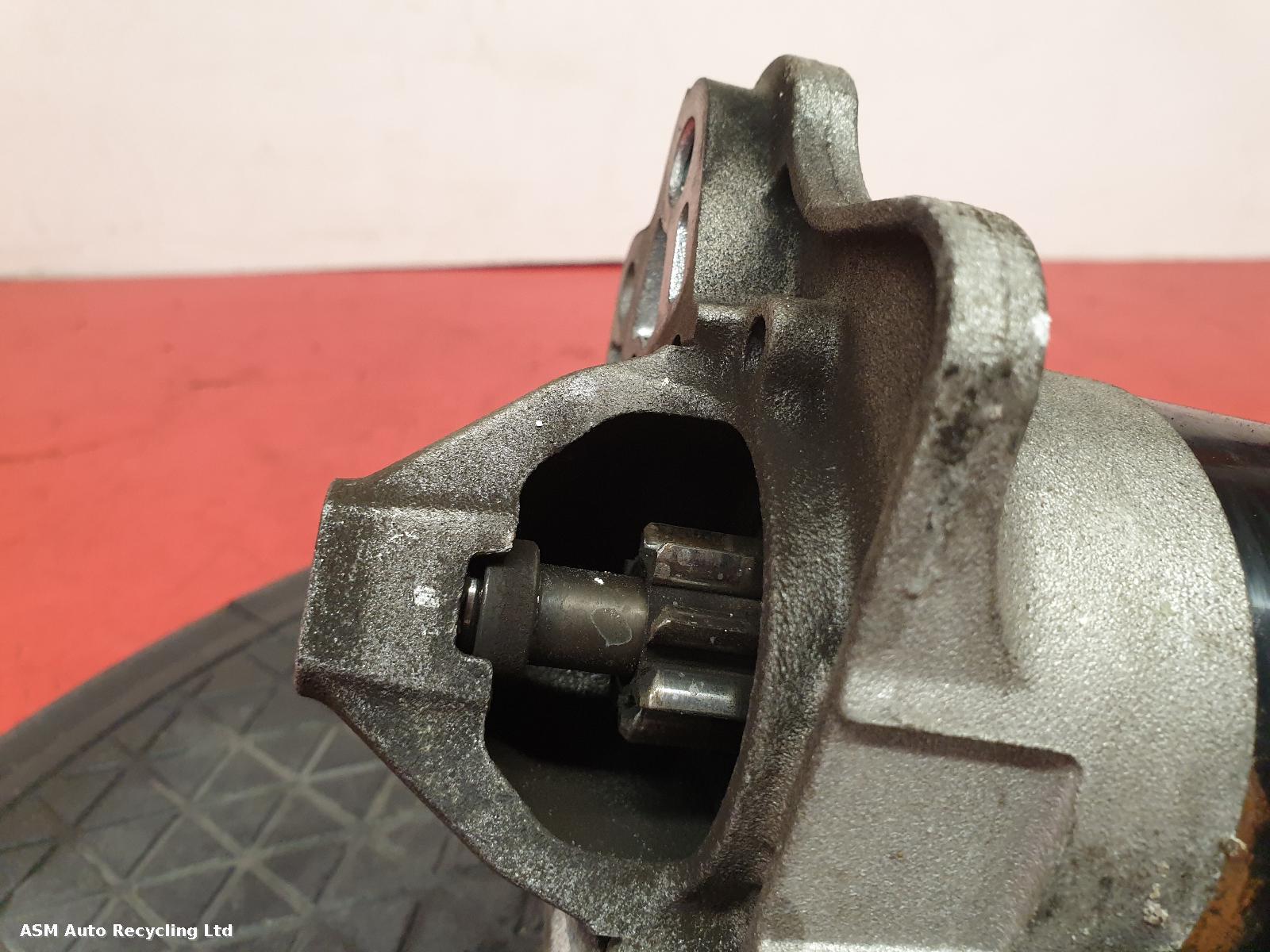 View Auto part Starter Motor Renault Megane 2012