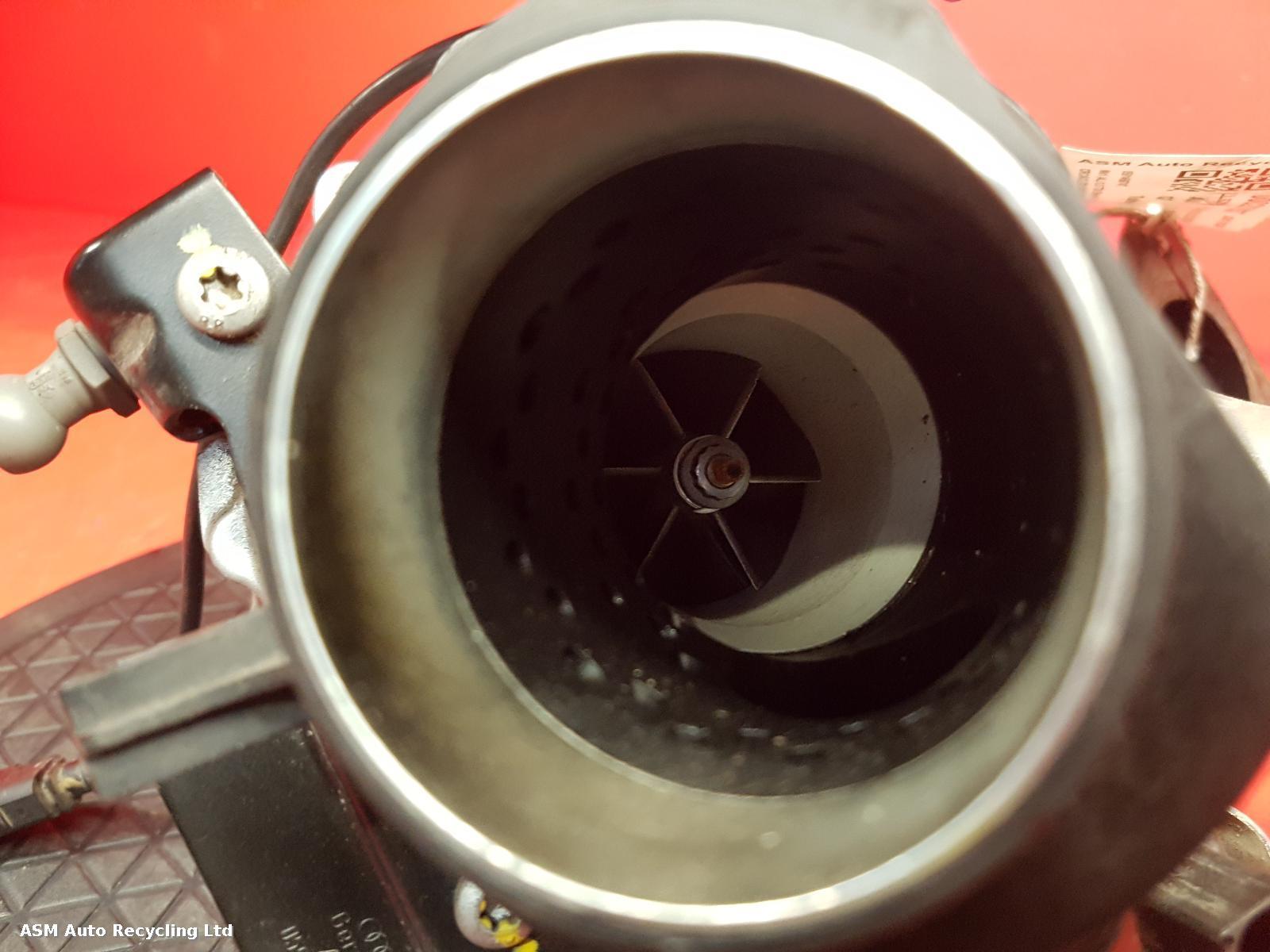 View Auto part Turbocharger Audi Q7 2013