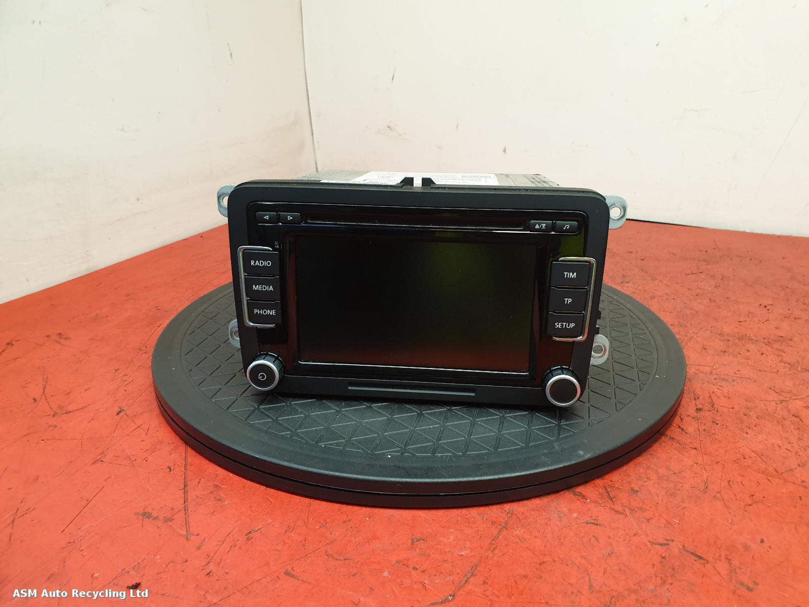 View Auto part A/V Equipment Volkswagen Passat 2010