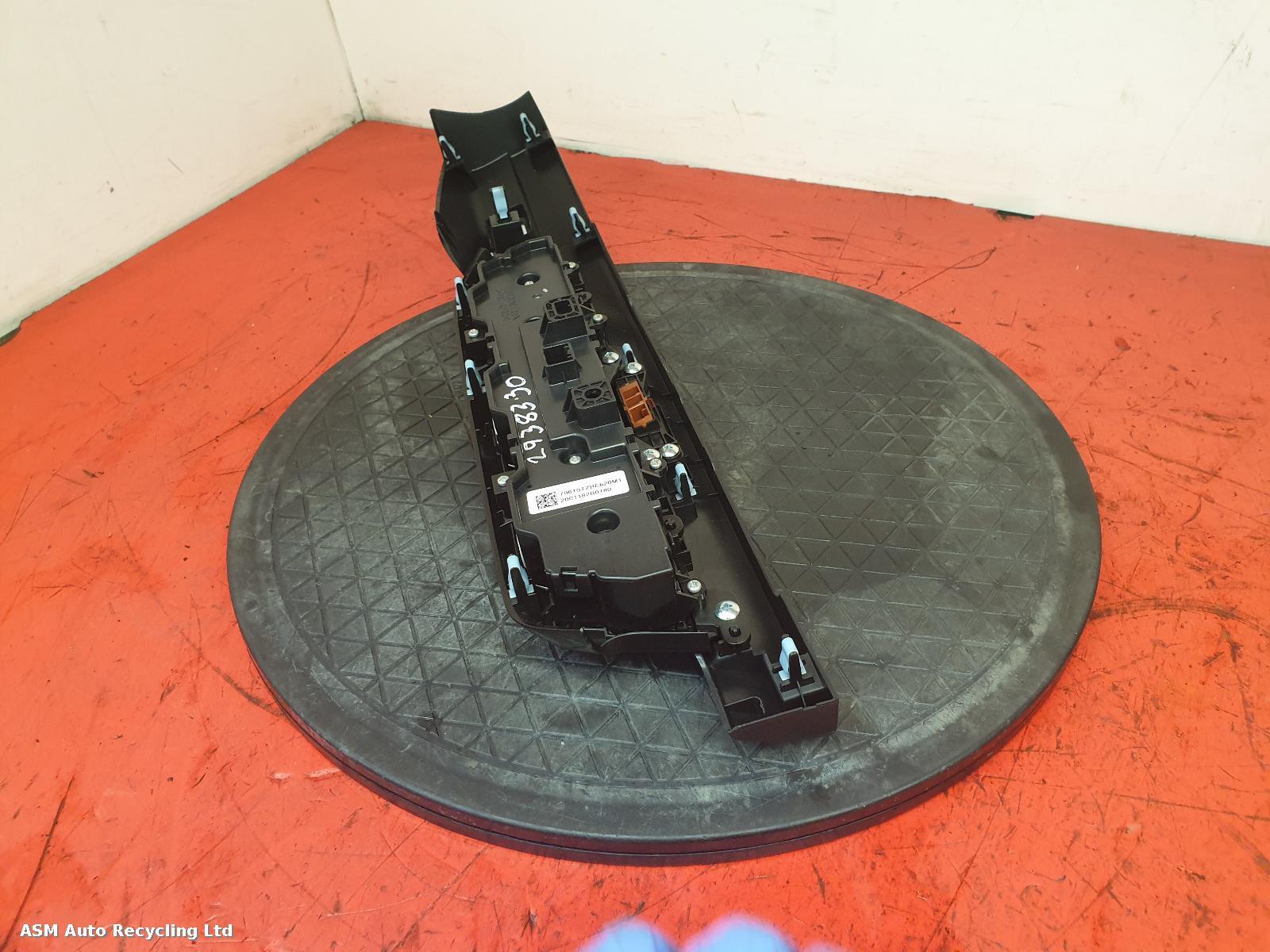 View Auto part Heater/AC Controller Honda Jazz 2020