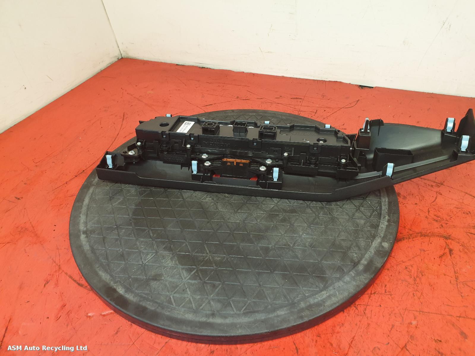 View Auto part Heater/AC Controller Honda Jazz 2020