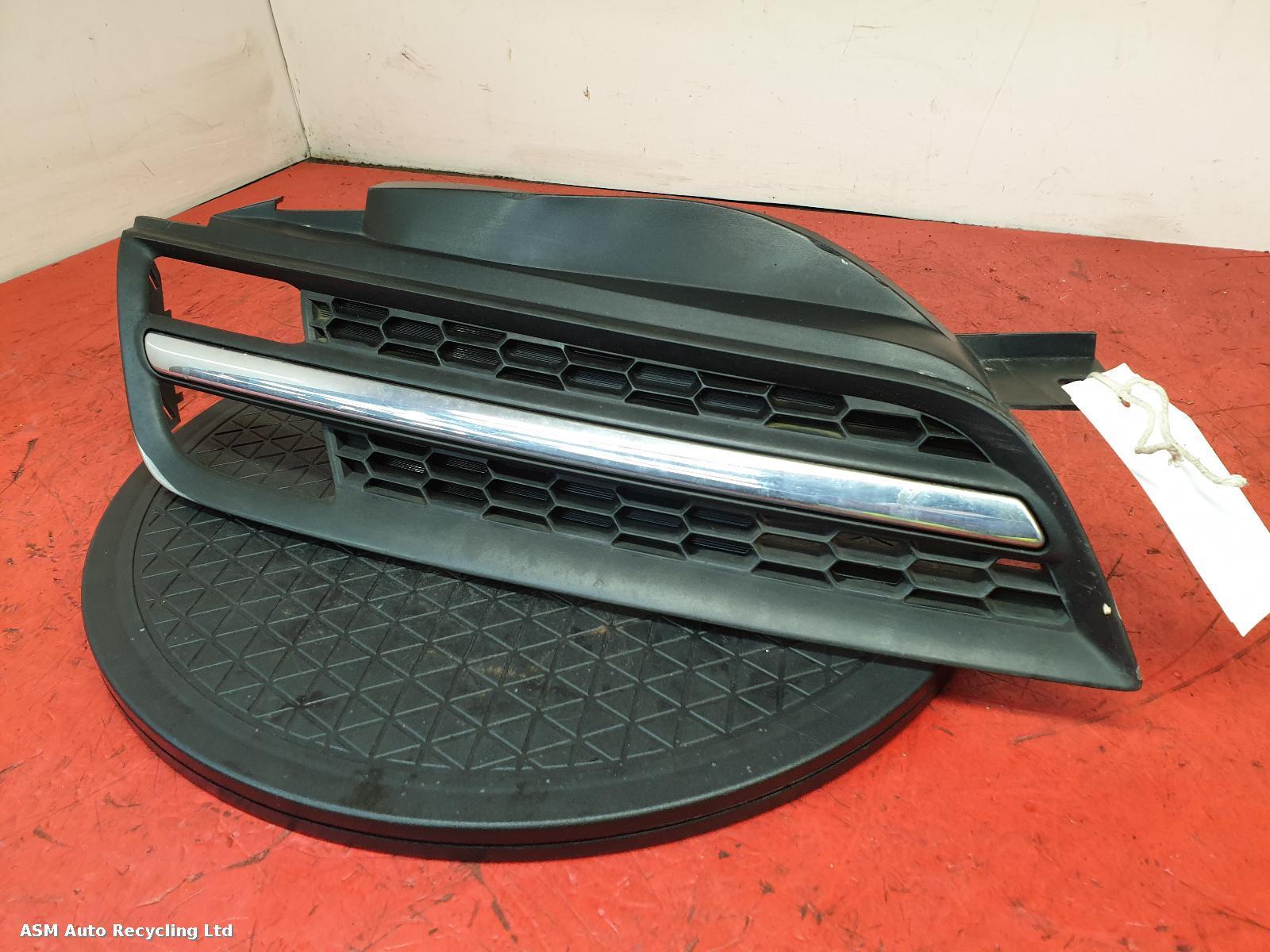 View Auto part Grille Nissan Micra 2010
