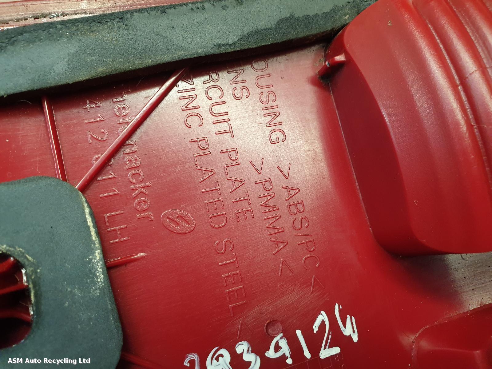 View Auto part L Taillight Bmw X5 2006