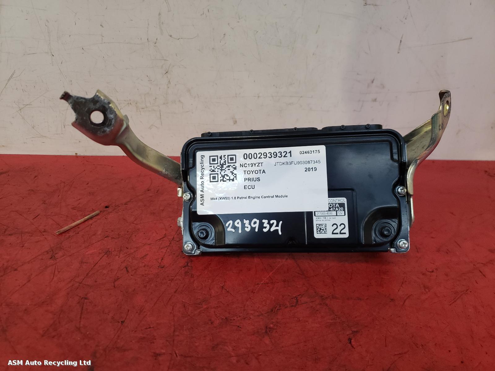 View Auto part ECU Toyota Prius 2019
