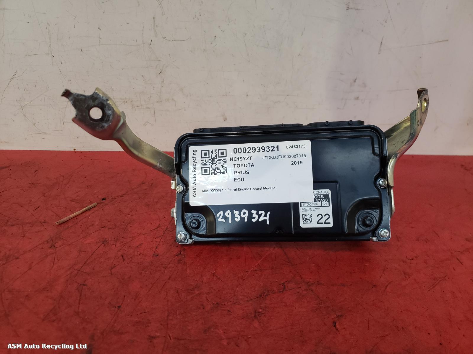 View Auto part ECU Toyota Prius 2019