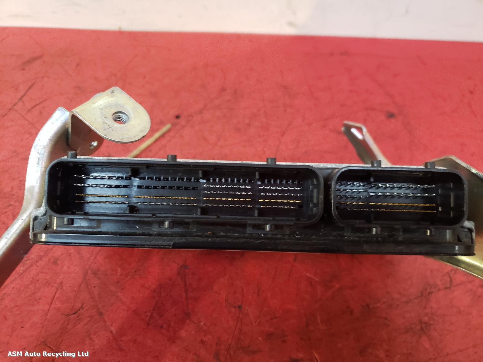 View Auto part ECU Toyota Prius 2019