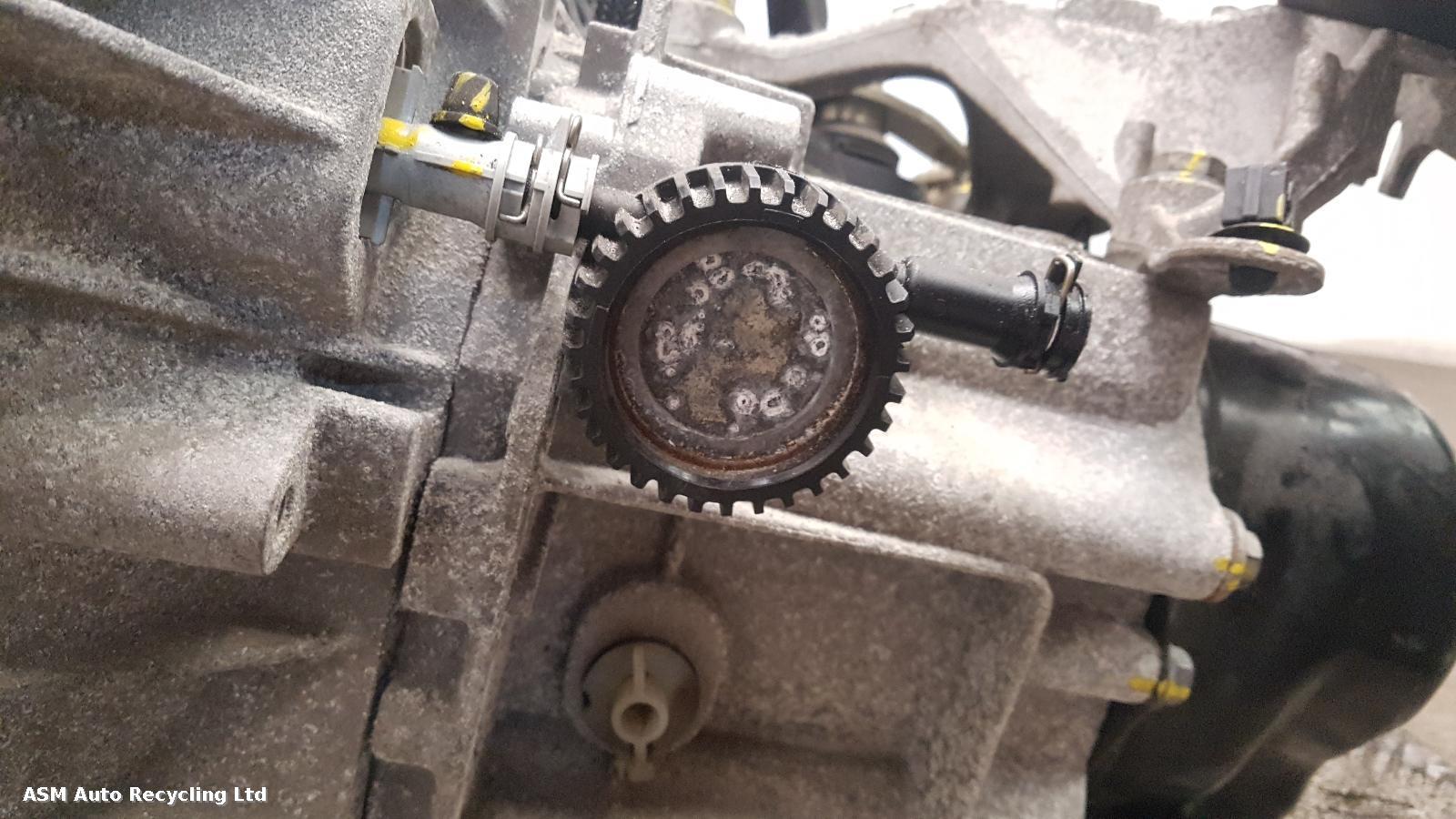 View Auto part Gearbox Renault Captur 2019