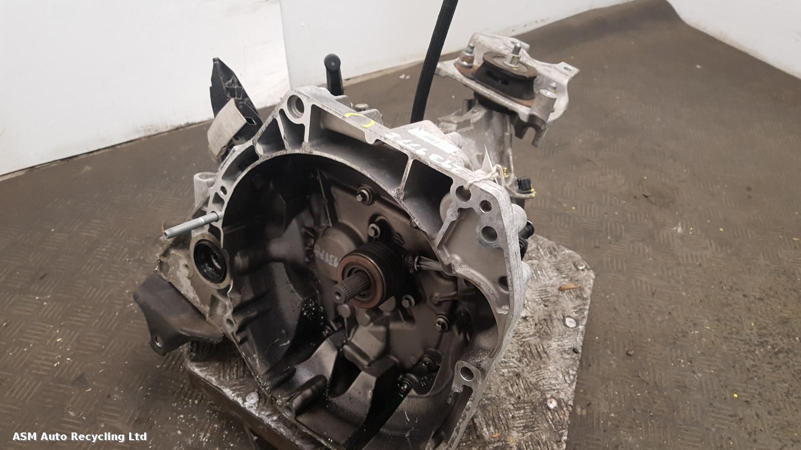 View Auto part Gearbox Renault Captur 2019