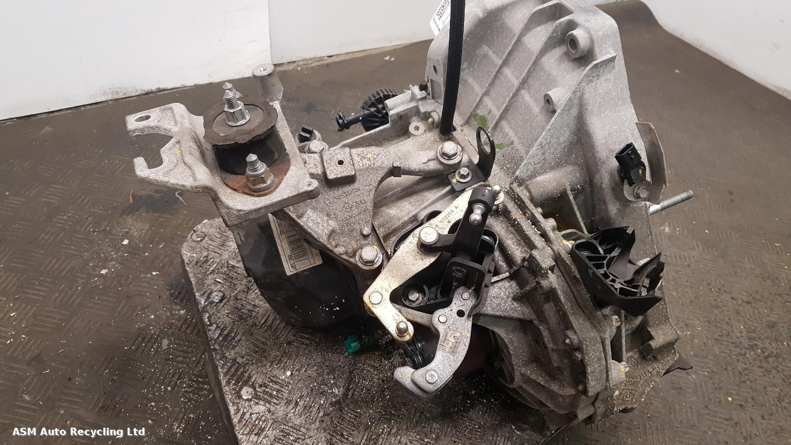 View Auto part Gearbox Renault Captur 2019