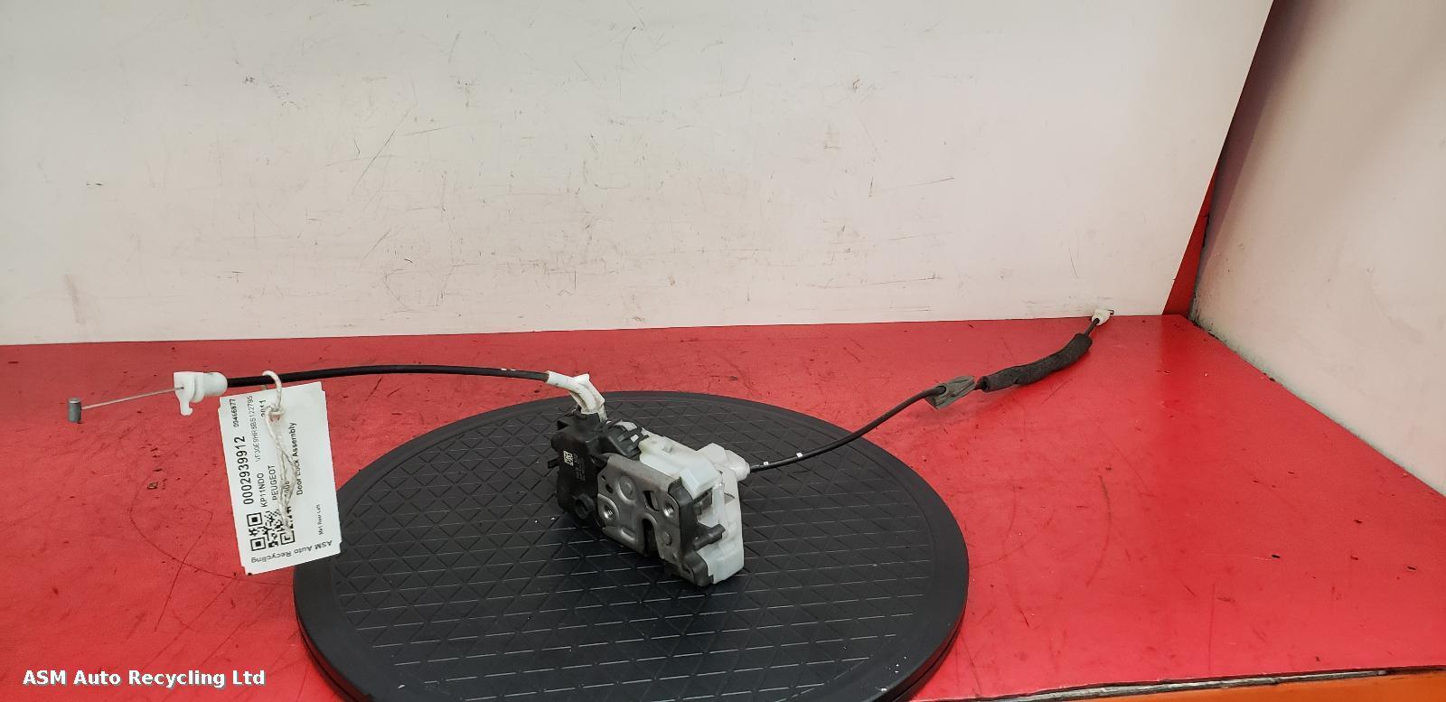 View Auto part Door Lock Assembly Peugeot 5008 2011