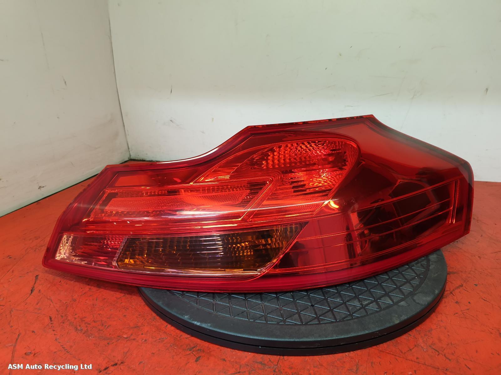 View Auto part R Taillight Vauxhall Insignia 2012