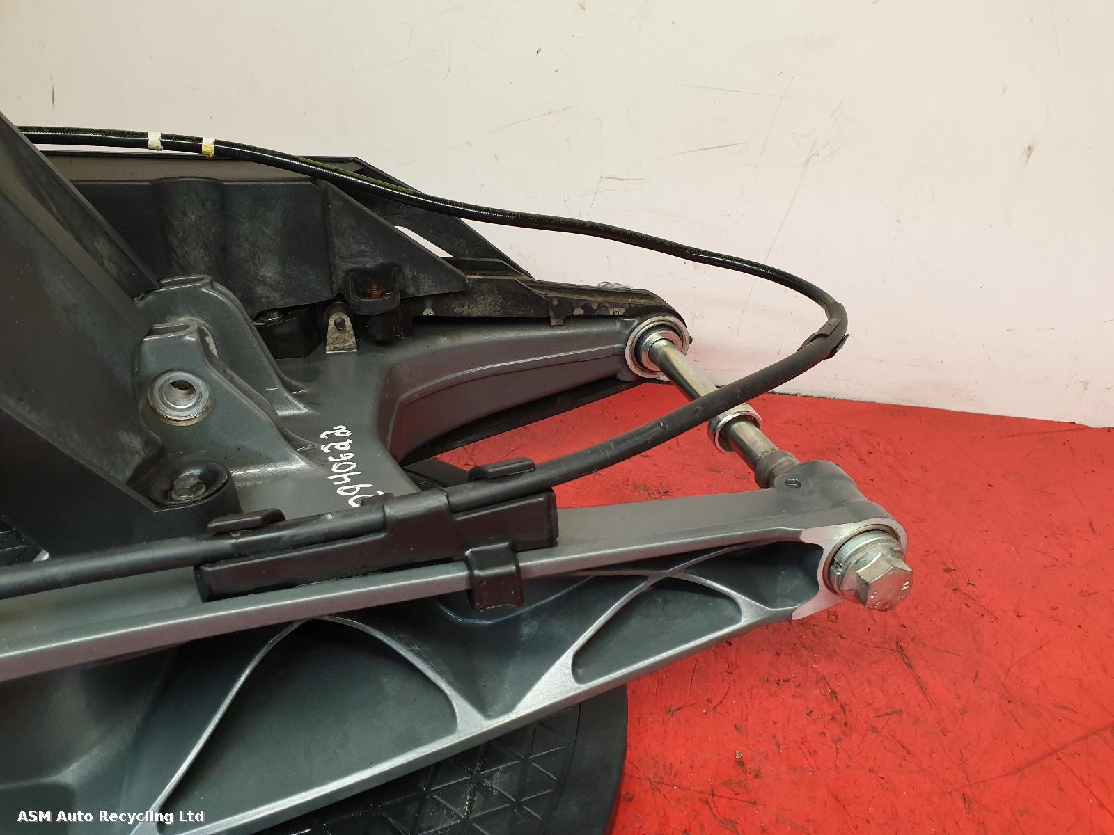 View Auto part Swing Arm Ktm 390 Duke 2021