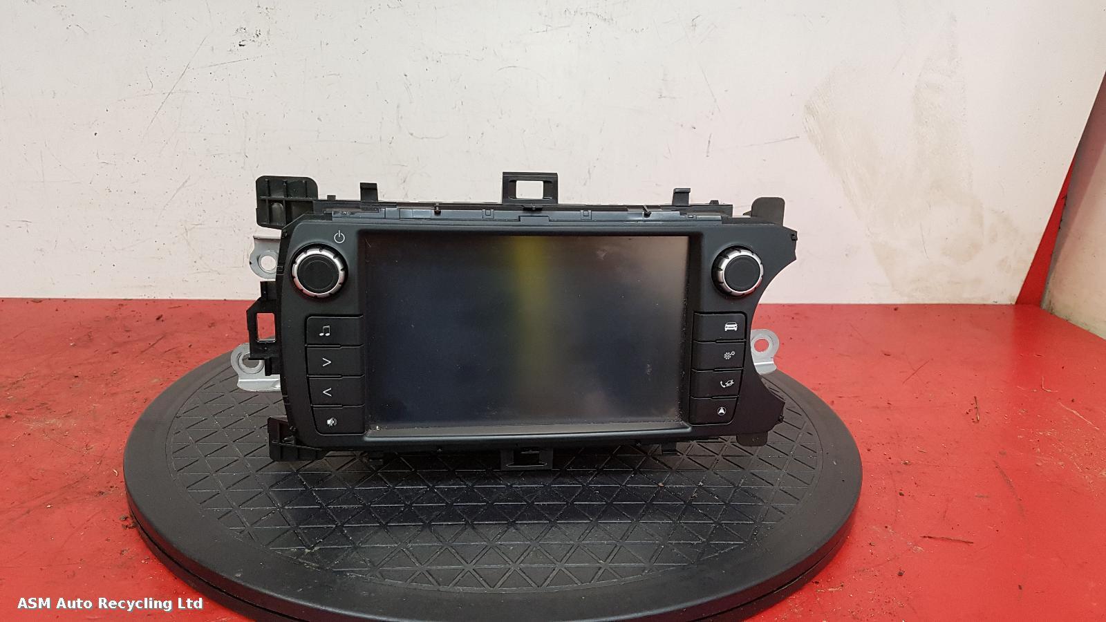 View Auto part Radio Display Toyota Yaris 2016