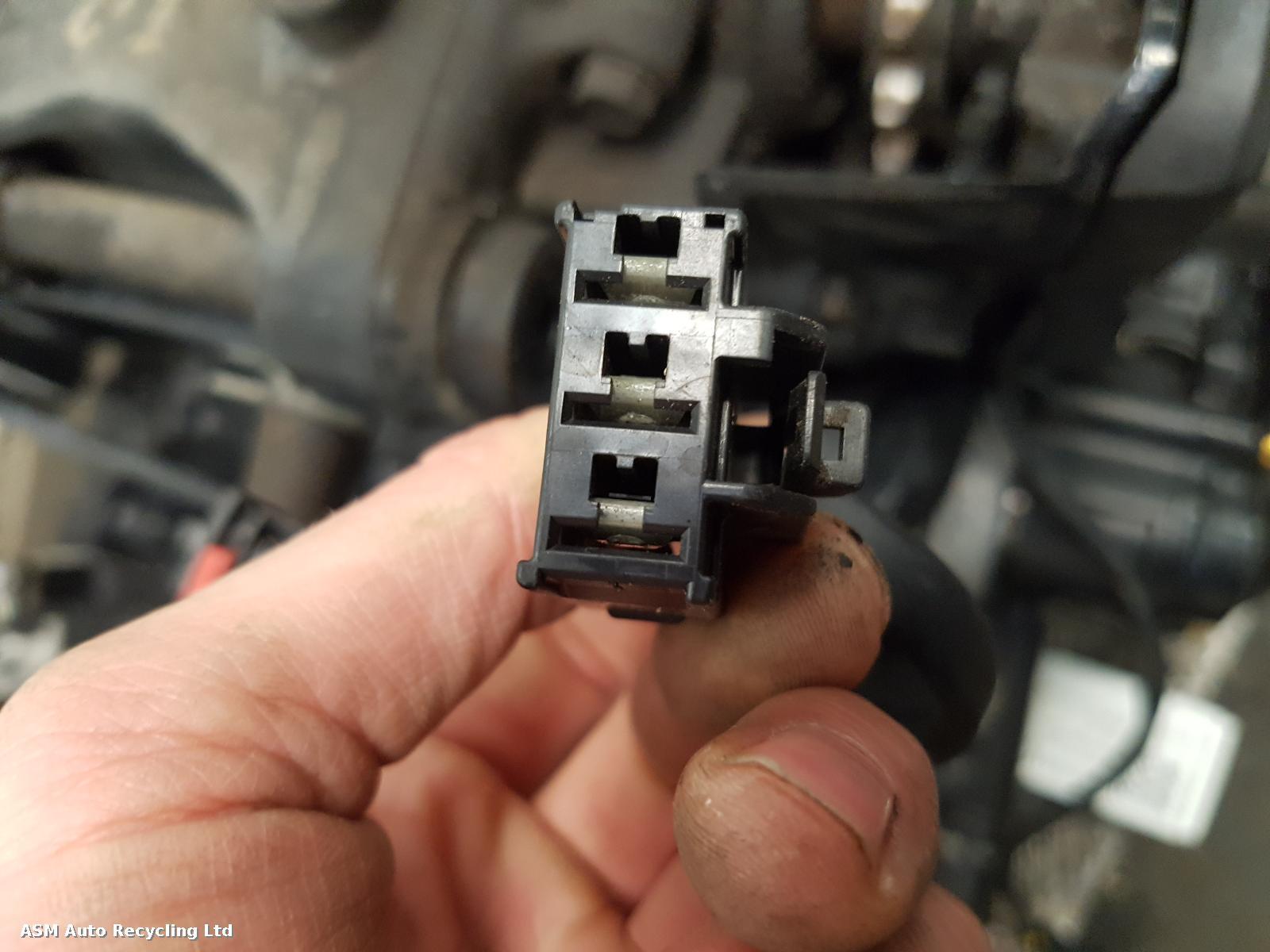 View Auto part Engine Kawasaki Zx 1000 2011