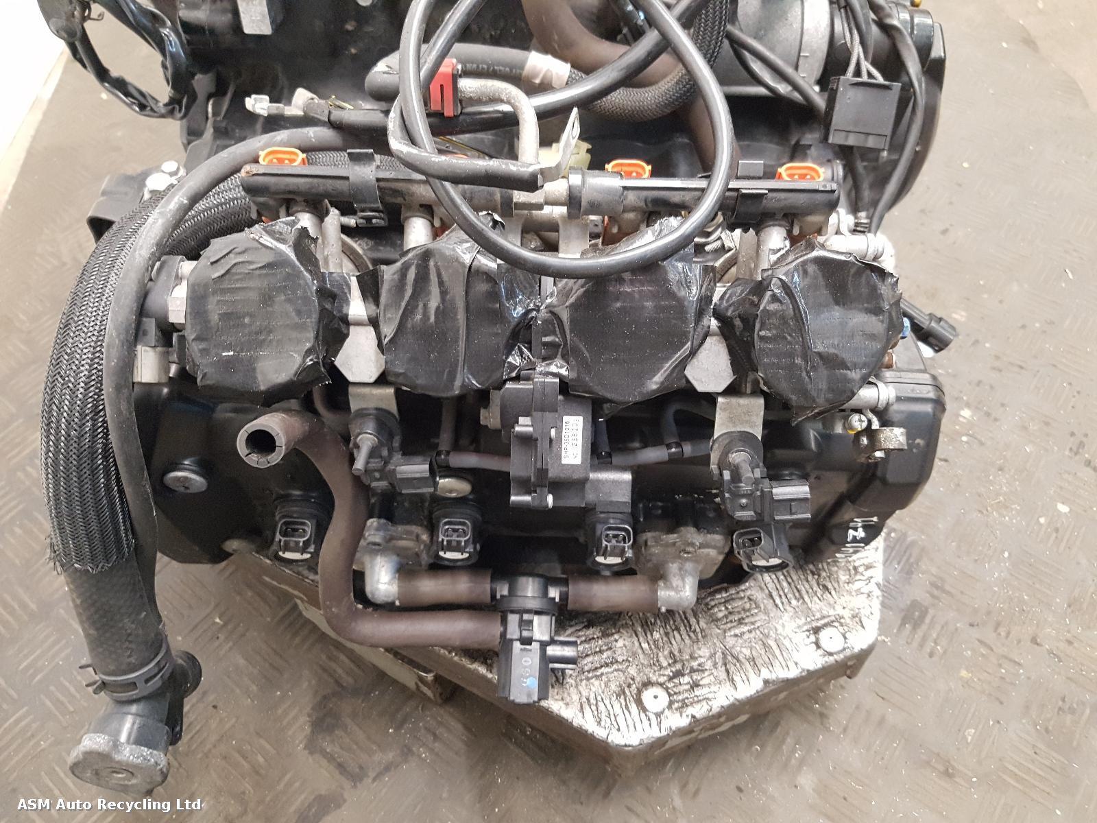 View Auto part Engine Kawasaki Zx 1000 2011