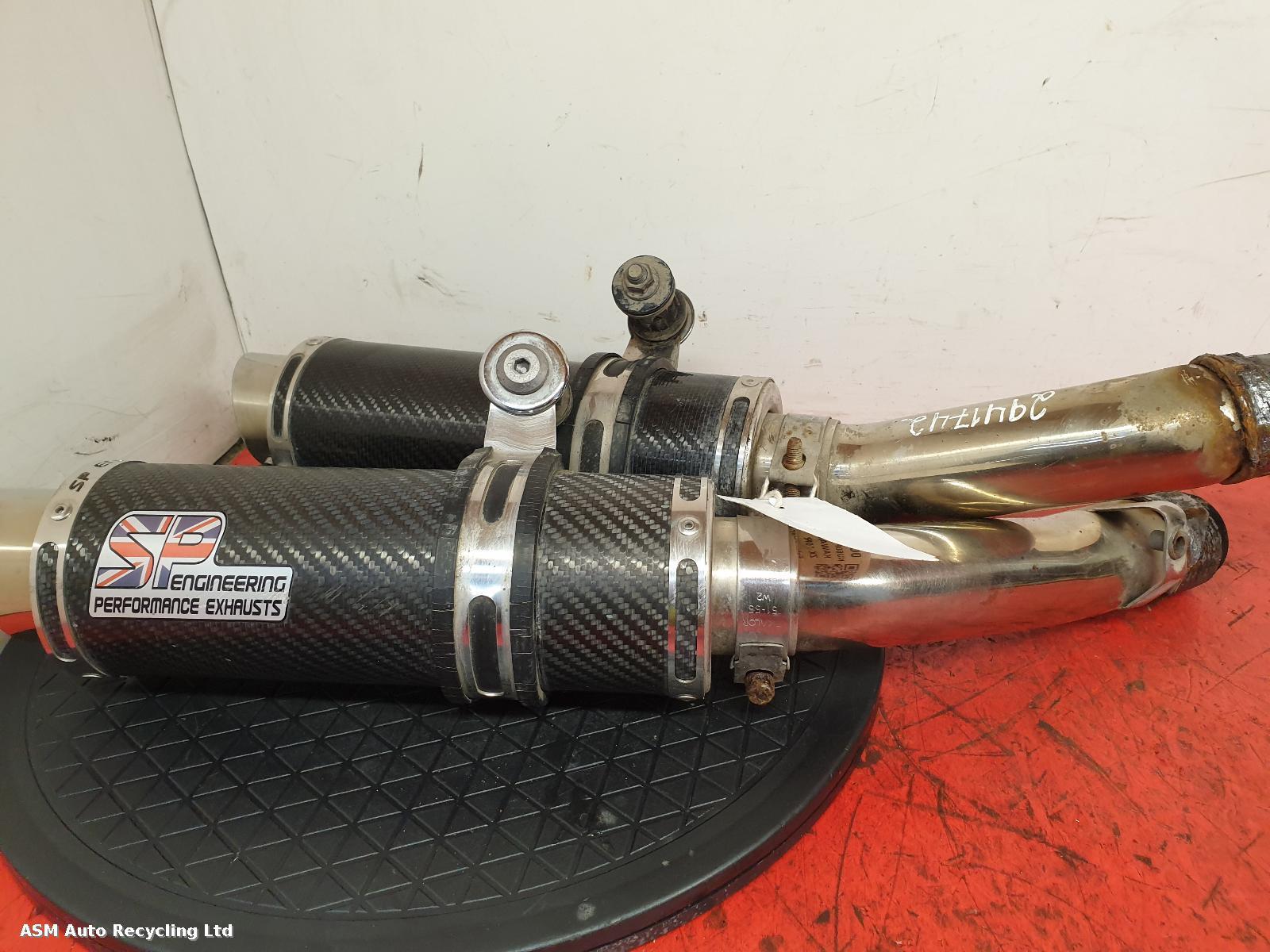 View Auto part Tail Pipe Kawasaki Zx 1000 2011
