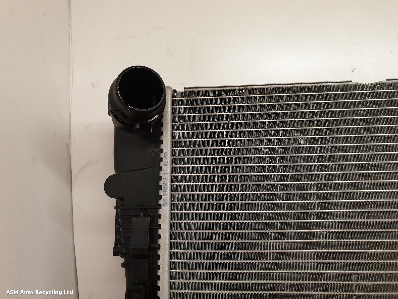 View Auto part Radiator Bmw 2 Series 2018