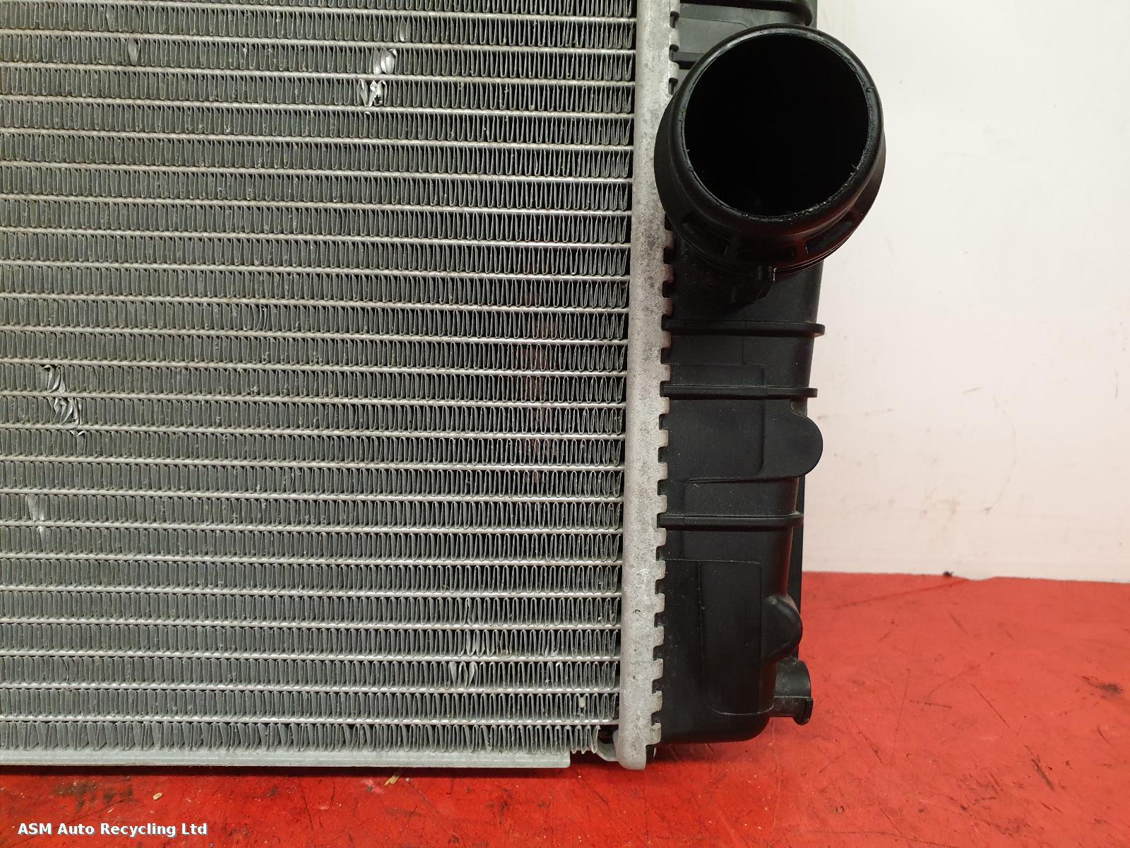 View Auto part Radiator Bmw 2 Series 2018