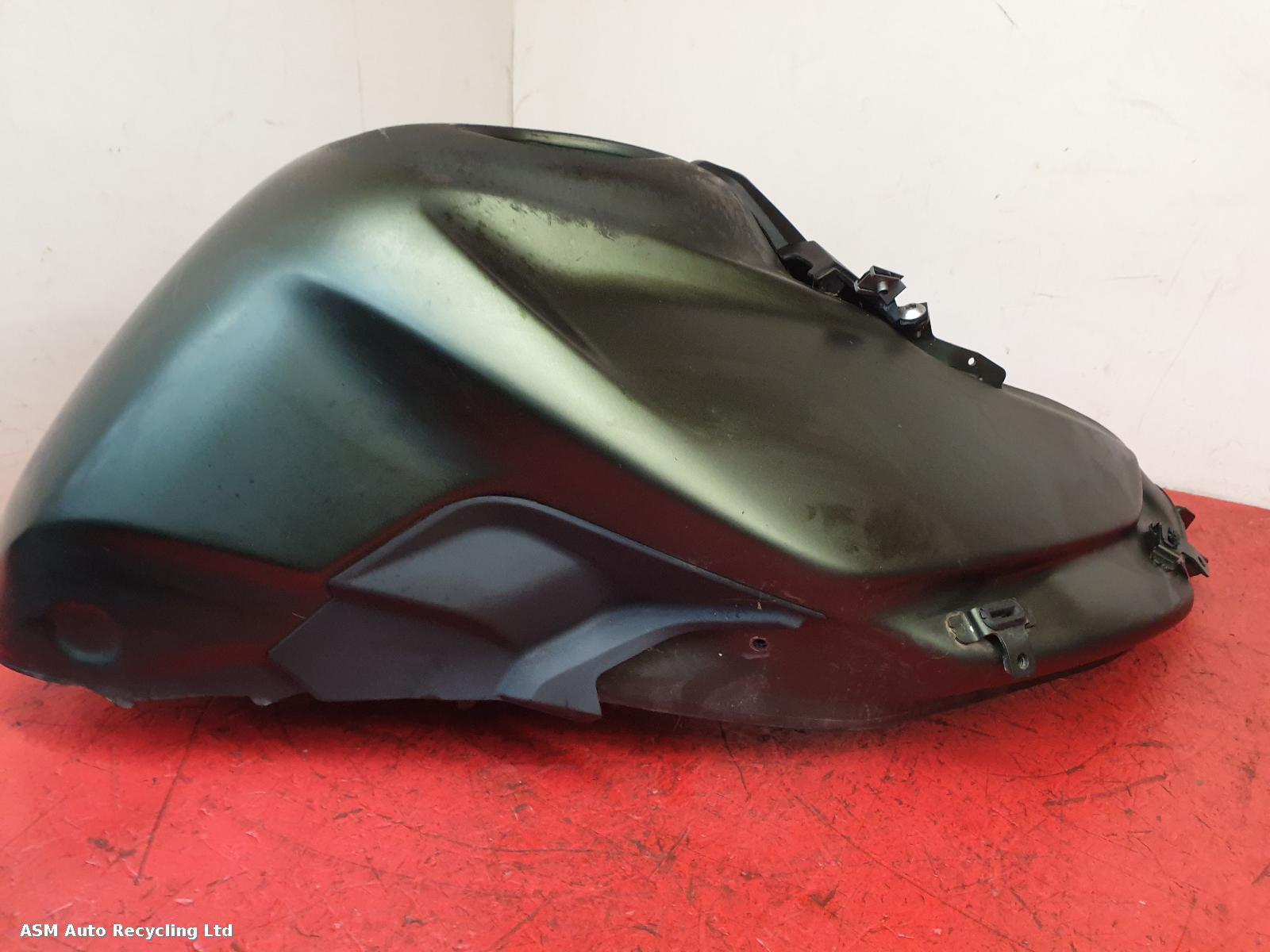 View Auto part Fuel Tank Triumph Tiger 800 2018