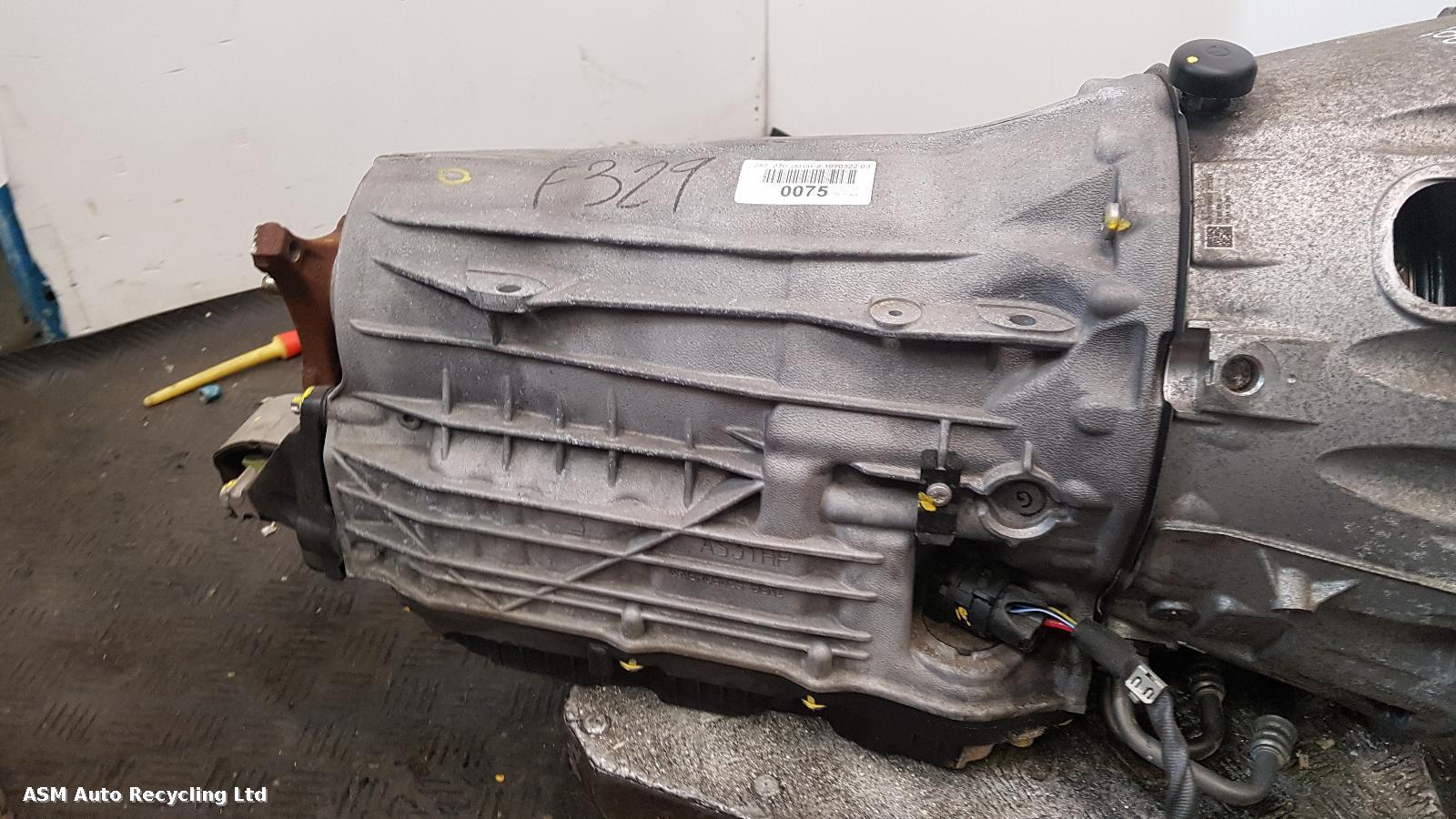 View Auto part Gearbox Mercedes C Class 2019