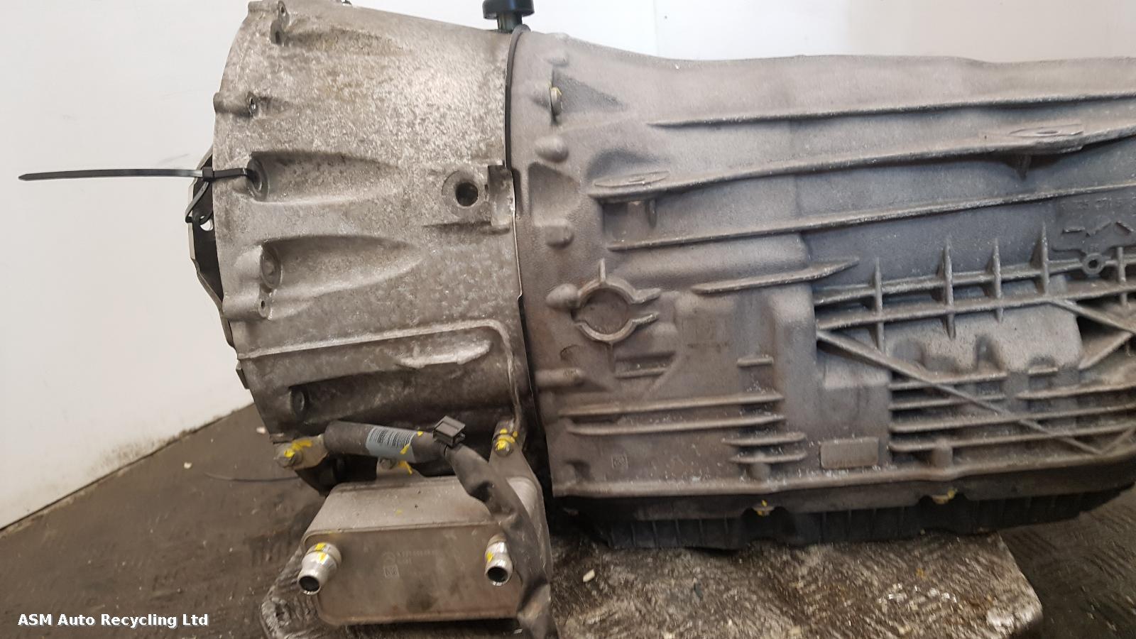 View Auto part Gearbox Mercedes C Class 2019
