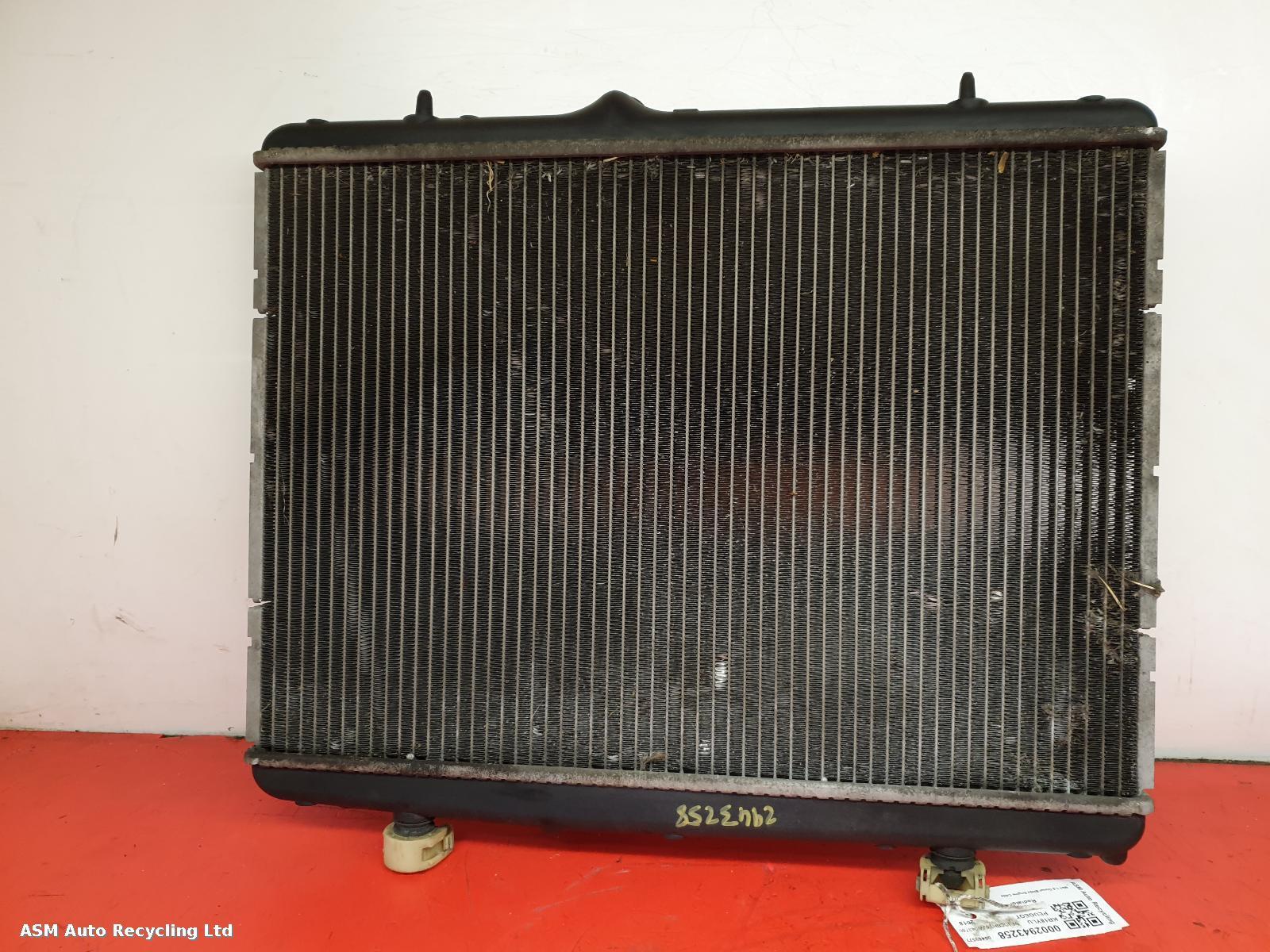 View Auto part Radiator Peugeot 208 2018