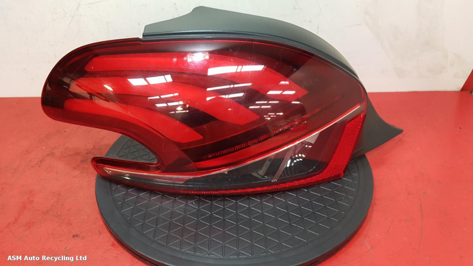 View Auto part L Taillight Peugeot 208 2018