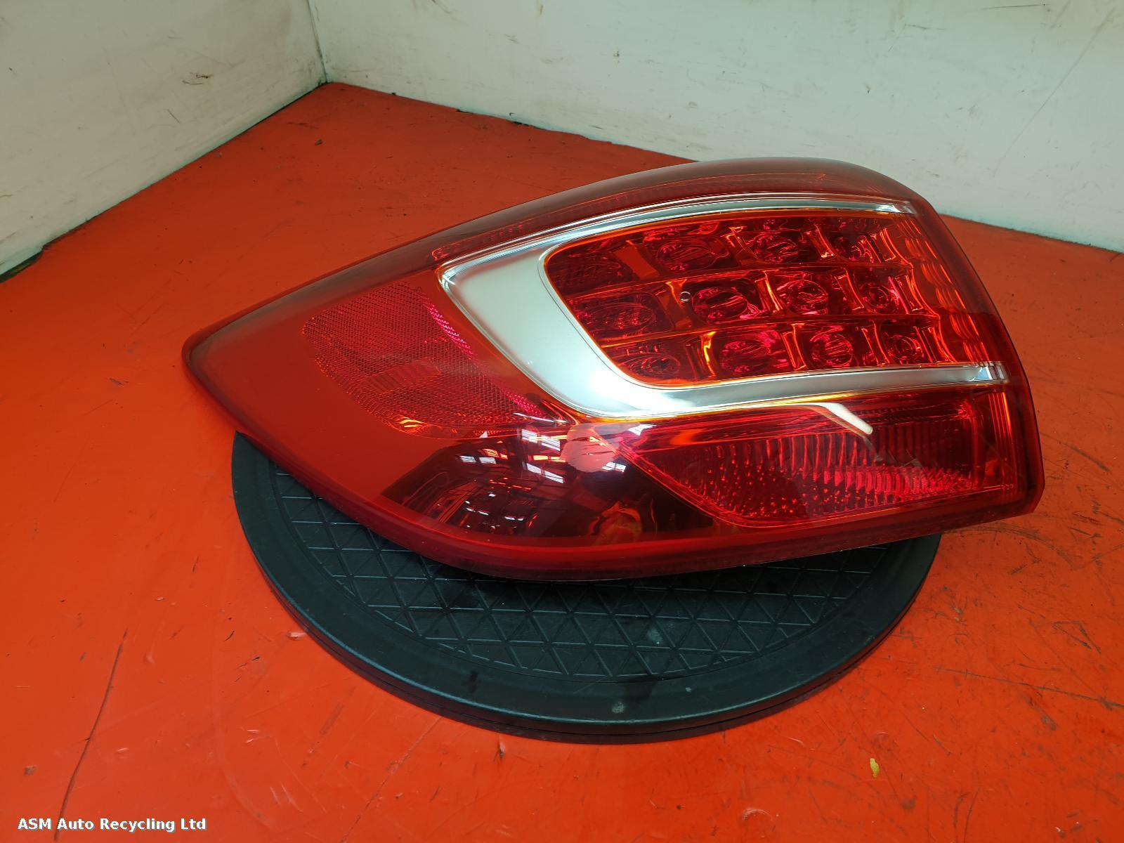 View Auto part L Taillight Kia Sportage 2011