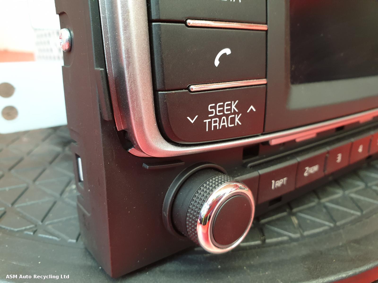 View Auto part A/V Equipment Kia Rio 2015