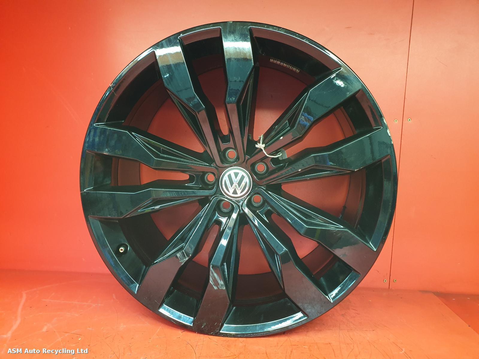 View Auto part Wheel Volkswagen Touareg 2020