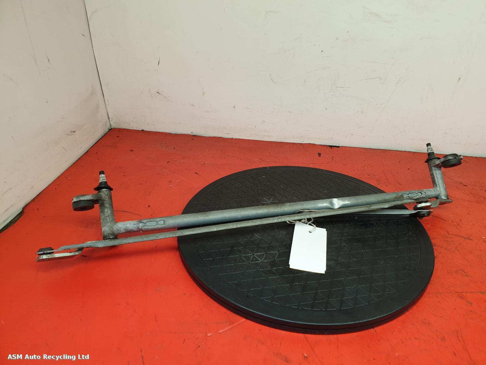 View Auto part Wiper Linkage Volkswagen Tiguan 2014