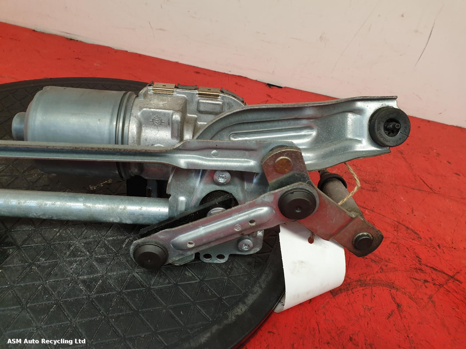 View Auto part Wiper Motor Front Volkswagen Golf 2017