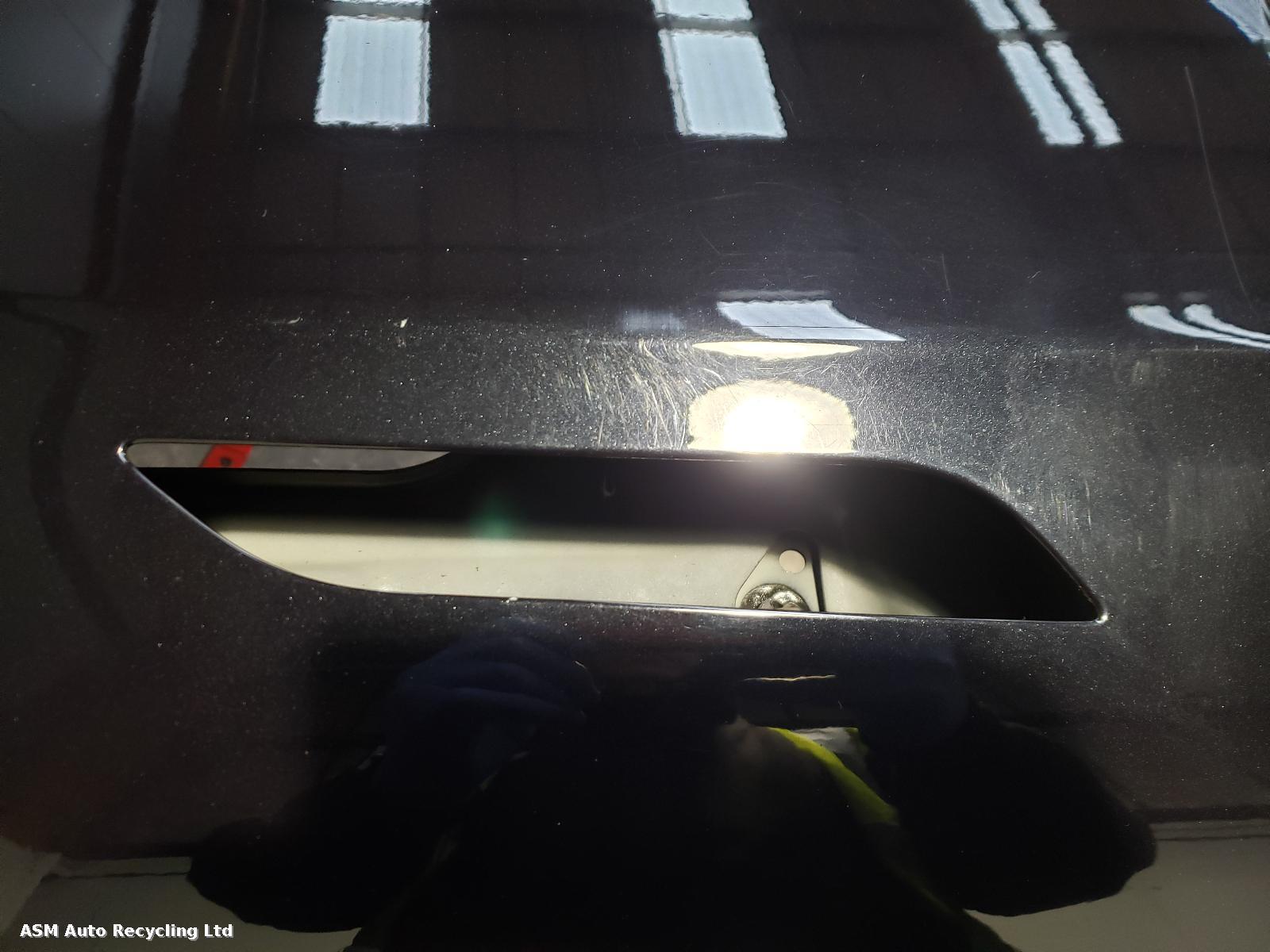 View Auto part R Front Door Tesla Model S 2016