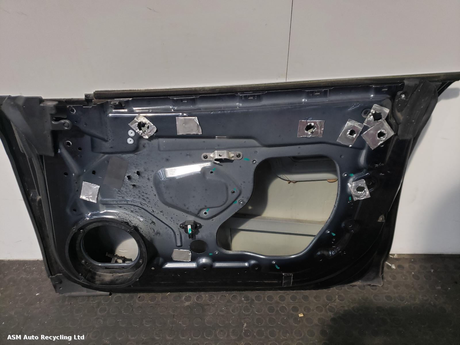 View Auto part R Front Door Tesla Model S 2016