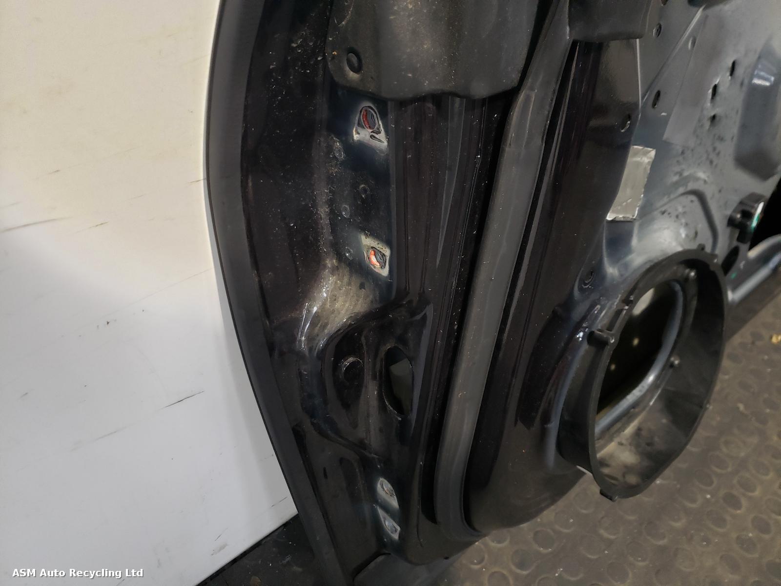 View Auto part R Front Door Tesla Model S 2016