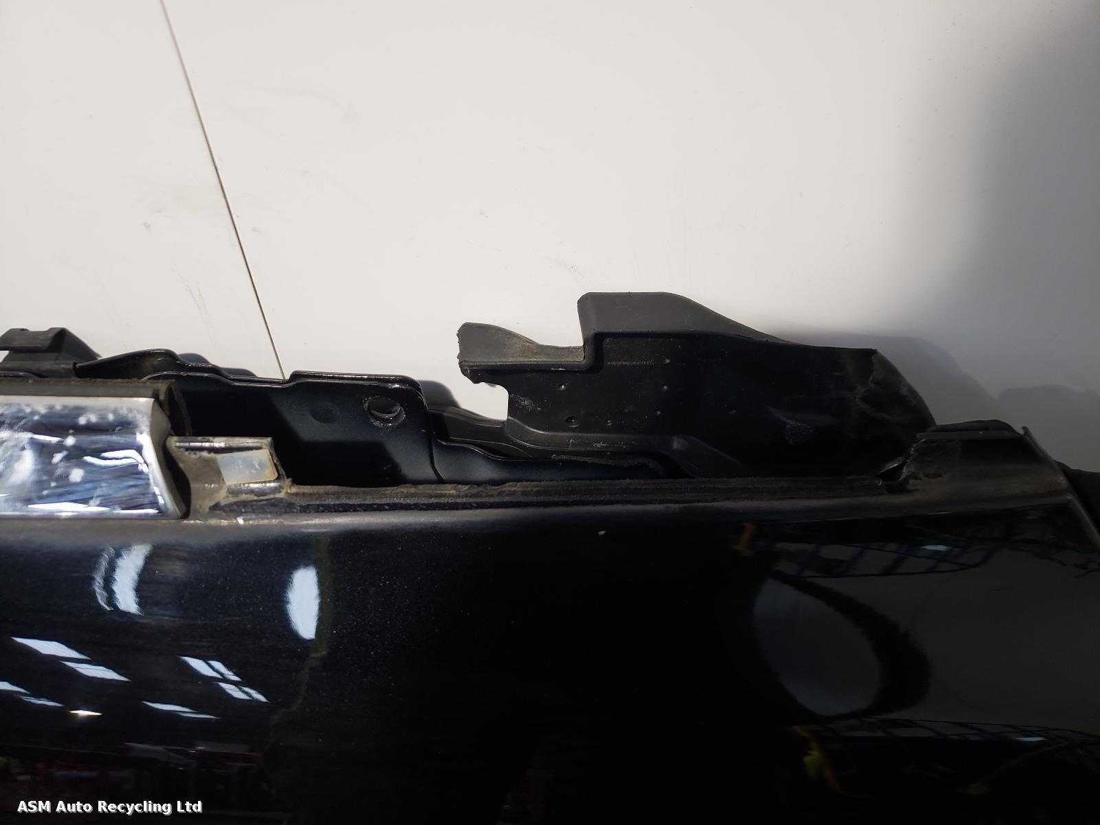 View Auto part R Front Door Tesla Model S 2016