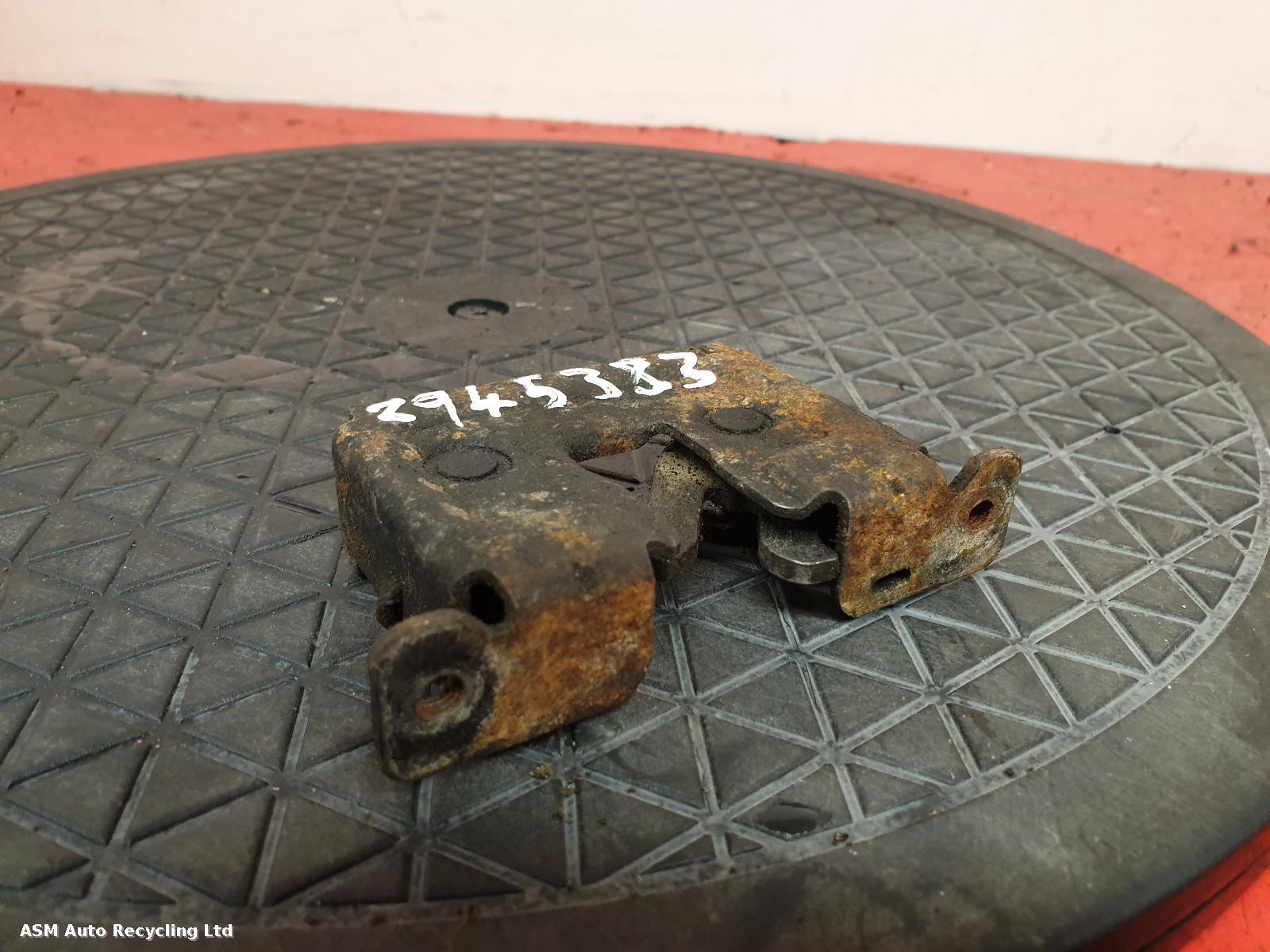 View Auto part Bonnet Latch Bmw X3 2006