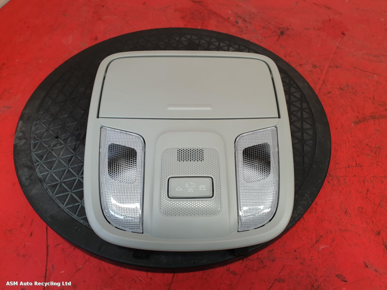 View Auto part Courtesy Light Kia Niro 2017